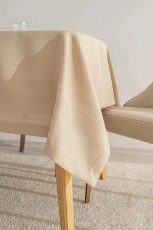 Nora Beige Eck-Tischdecke im Envelope-Stil, 150 x 220 cm