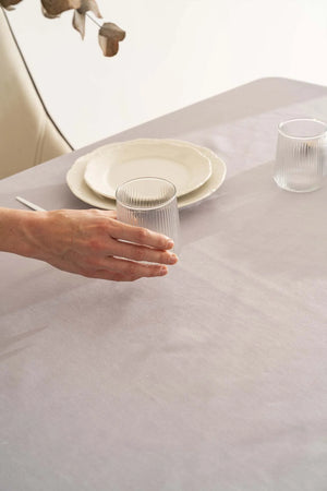 Silvio Tischdecke mit grauer Spitze und Blumenmuster, 160 x 220 cm