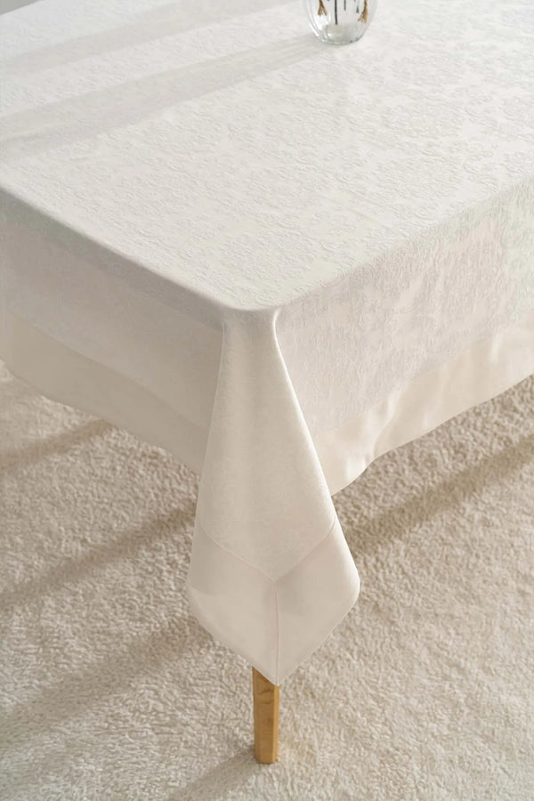 Damast-Tischdecke in Creme, 160 x 220 cm