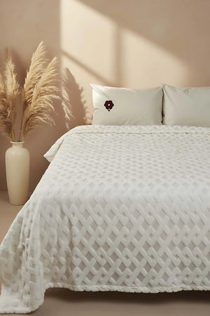 Leona Jacquard Rachel Geometrische Doppelloch-Tagesdecke