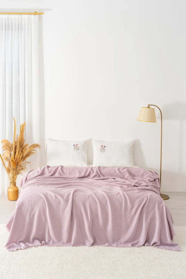 Missera Rose besticktes Doppelbett-Steppdecken-Set - 4-teiliges Brautset