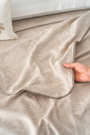 Bettwäsche-Set mit Palmen- und Nerzstickerei für Doppelbetten – 8-teiliges Brautset