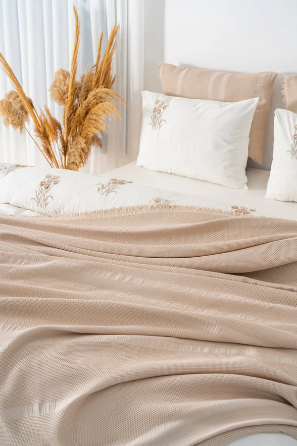 Amara Cappuccino besticktes Doppelbettwäsche-Set aus 100 % Baumwolle, 7-teilig, Brautset