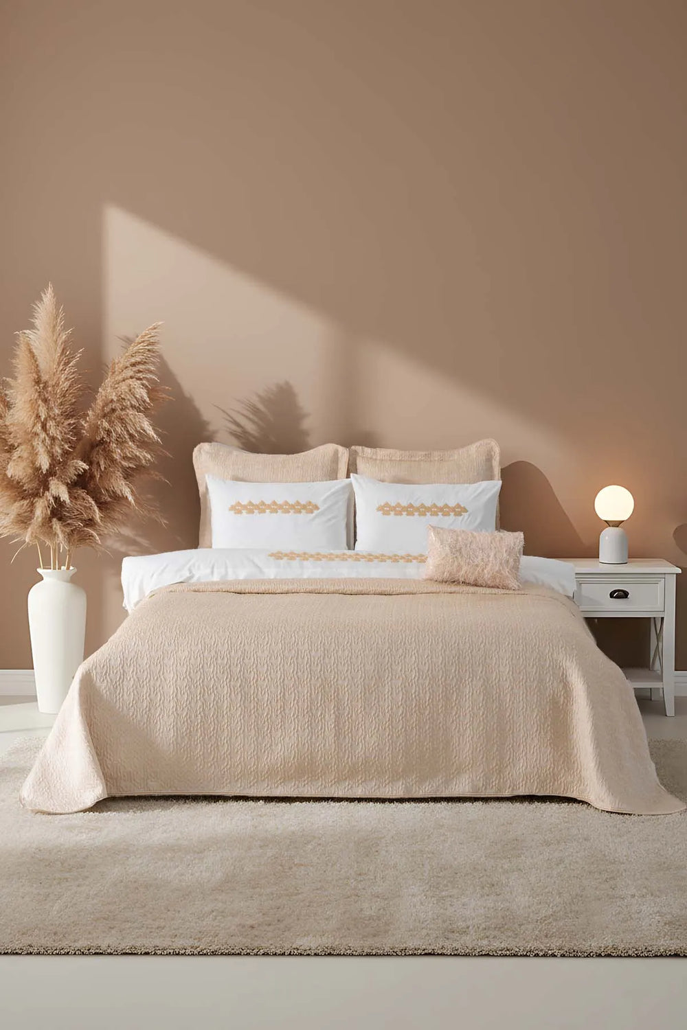 Parla Cappuccino besticktes Doppelbett-Bettwäscheset (8-teilig) – Brautset