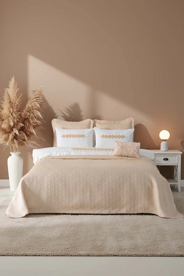 Parla Cappuccino besticktes Doppelbett-Bettwäscheset (8-teilig) – Brautset