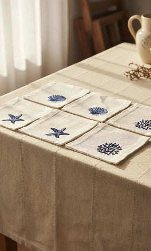Marineblaues, besticktes 6er-Set Servietten, Cocktailservietten, Kaffeeservietten, Untersetzer