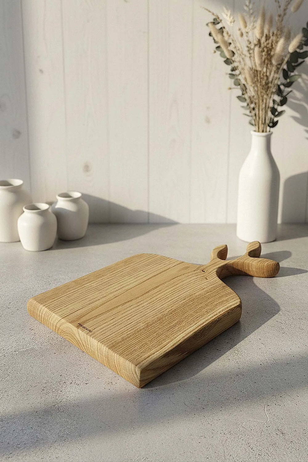 Servierbrett aus Holz in Form eines Olivenzweigs oder eines Kastanienbaums, Präsentationstablett