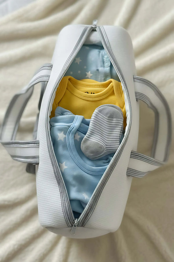Wickeltasche mit Schleife, graues Band, Mutter und Baby