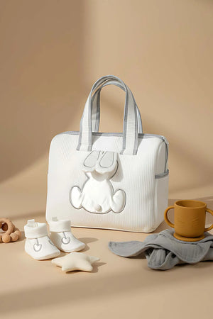 Wickeltasche mit Hasenohren für Mutter und Baby