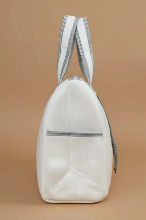 Wickeltasche mit Kapuze für Mutter und Baby