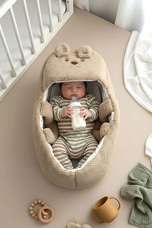 Plüsch-Babytragetasche mit Hasenmotiv