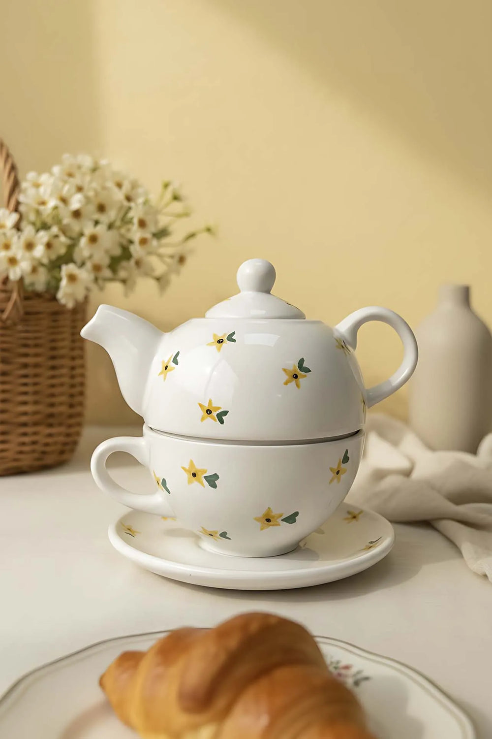 Yellow Daisy Amore handgefertigtes 4-teiliges Teekannen- und Tassenset