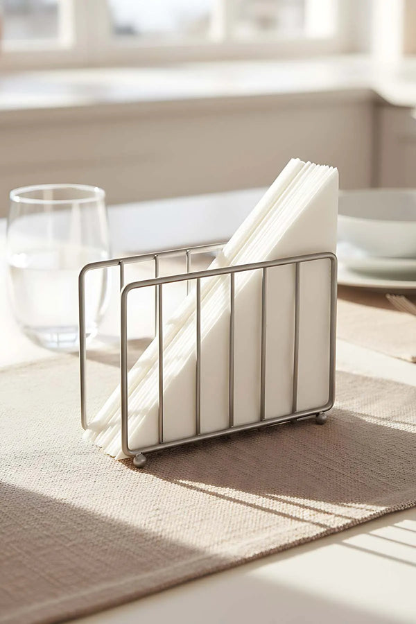 Serviettenhalter aus Metall in Käfigform aus Silber