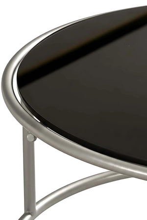 kleines silbernes Serviertablett aus Metall