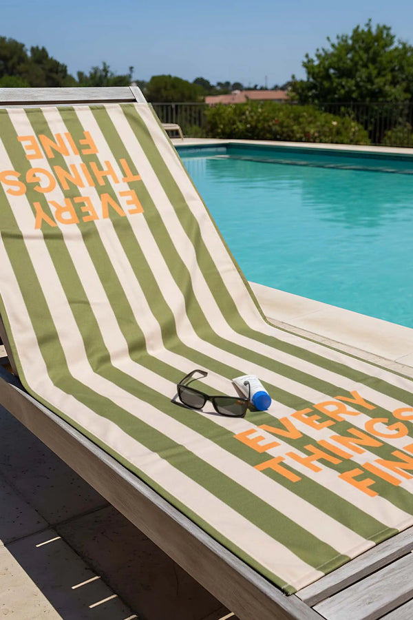 Every Things Fine Strandtuch mit Streifenmuster, 70 x 150 cm