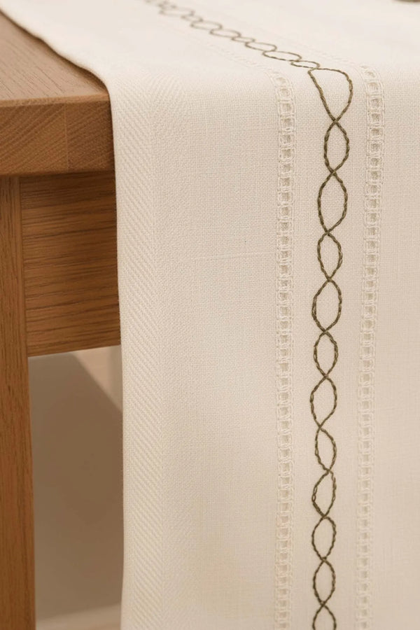 Grüner Tischläufer aus bestickter Spitze, 50 x 130 cm