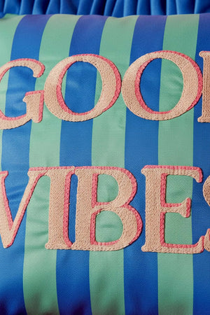 Bestickter Dekokissenbezug „Good Vibes“