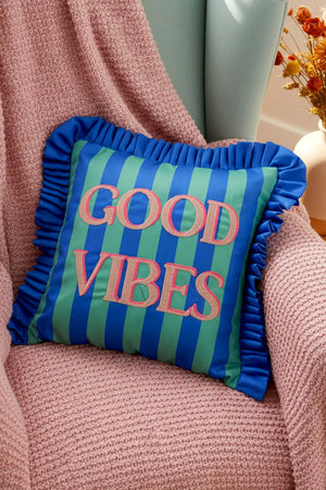 Bestickter Dekokissenbezug „Good Vibes“