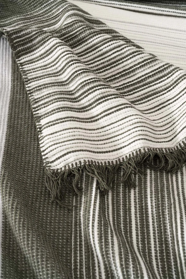 Veloura Khaki Doppelquastendecke