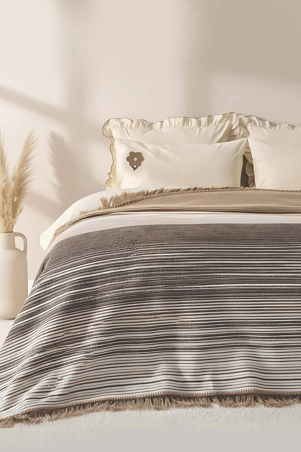 Veloura Beige Doppelquastendecke