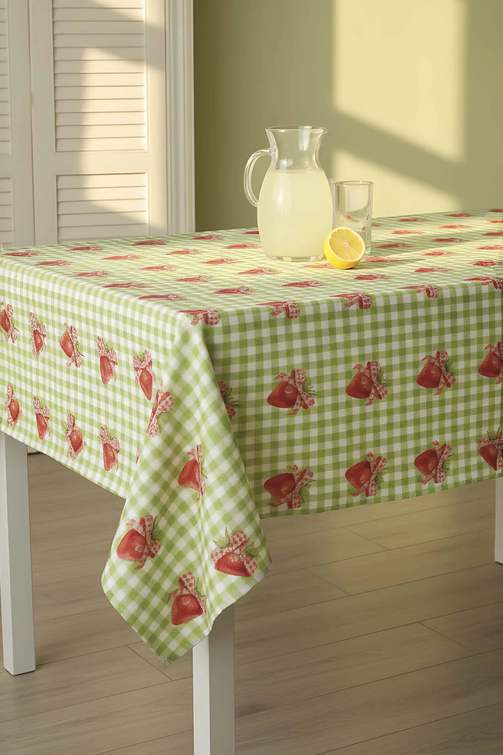 Tischdecke, Esszimmerdecke, Picknickdecke mit grünem Vichy-Karo und Erdbeermuster