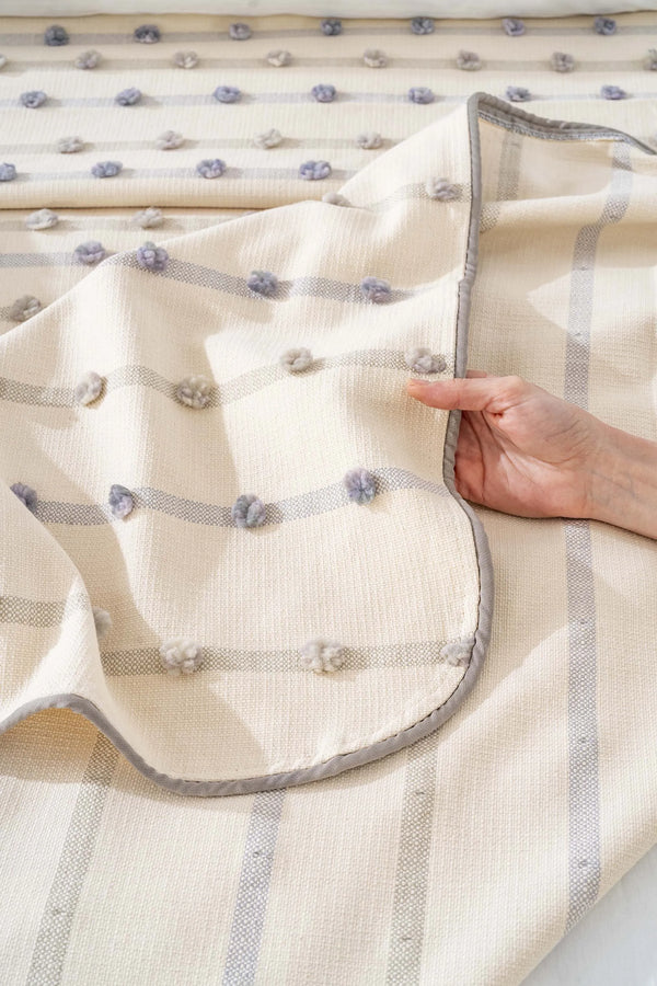 Harmony Cream Doppelbettwäsche-Set mit Tagesdecke und Steppdecke – 8-teiliges Brautset