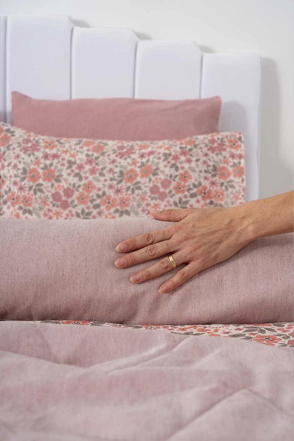 Rosa Frühlings-Doppelbett-Bettwäscheset mit Bezug und Steppdecke – 7-teiliges Braut-Set